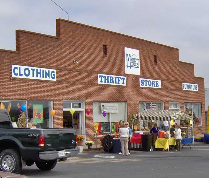Harrisonburg Thrift Store 2008